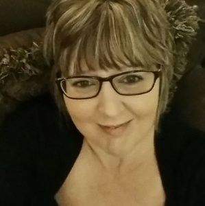 Meet your Posher, Cathy